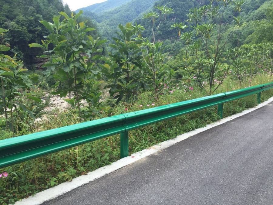 波形护栏的优点有哪些？