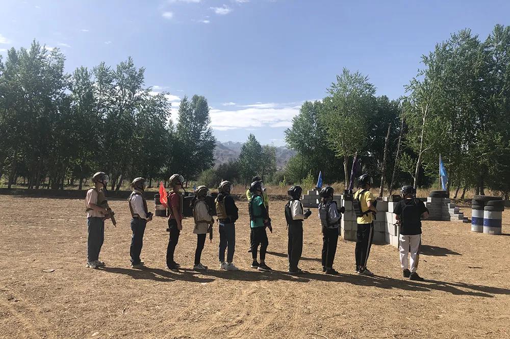 亚星国际控股集团