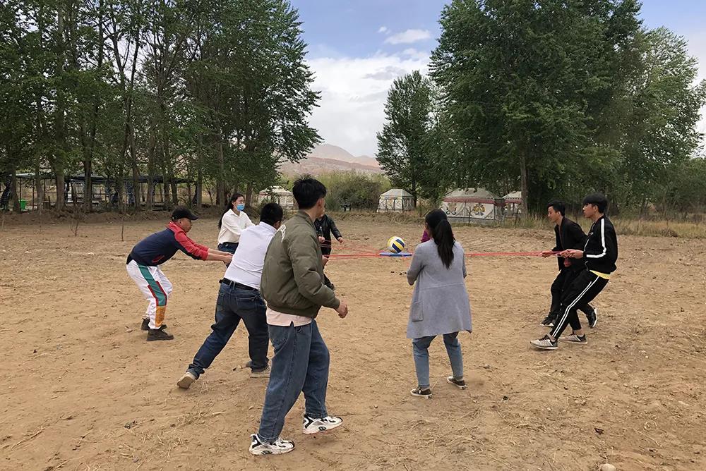 亚星国际控股集团