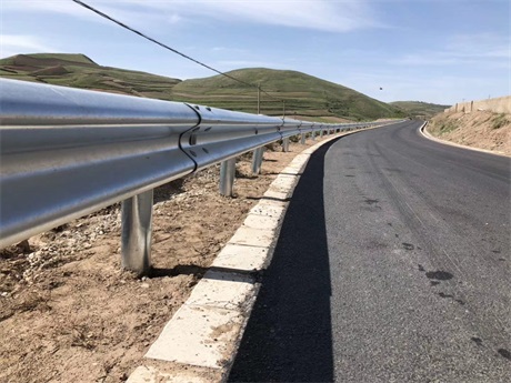 波形护栏的分类、用途、外貌处置惩罚、特点是怎么样的？