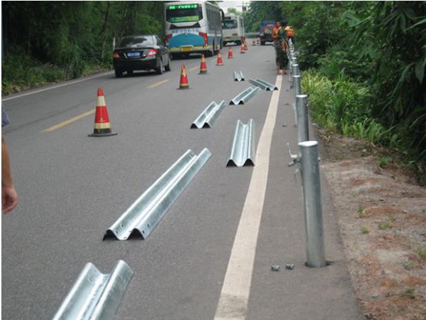 波形梁护栏标准规范是怎样的？